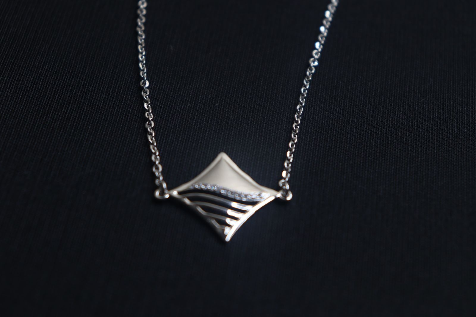 Aurora Wave Necklace