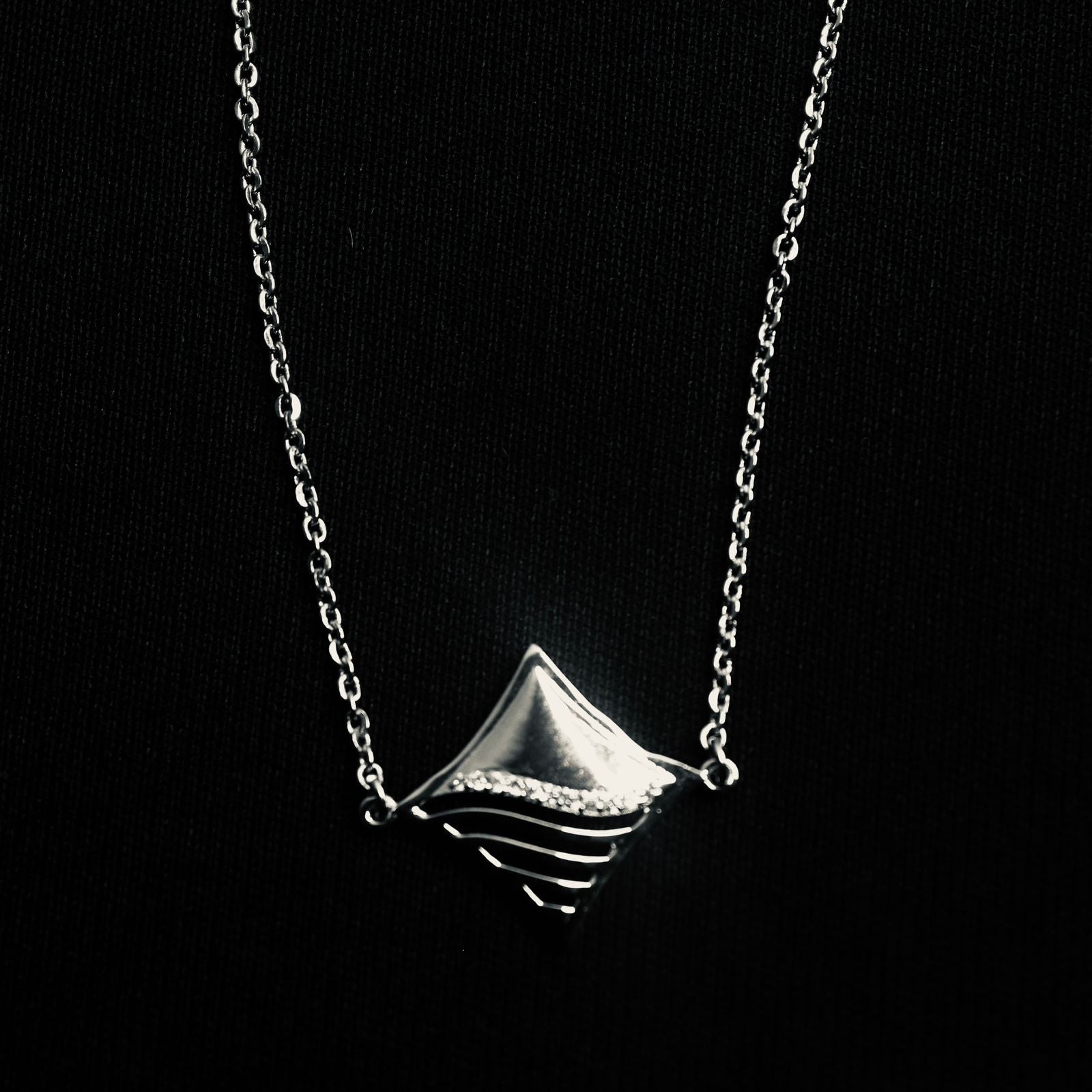 Aurora Wave Necklace