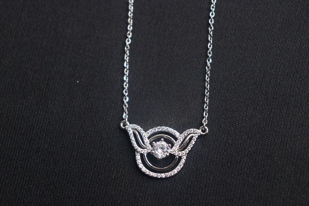 Halo Pendant Necklace