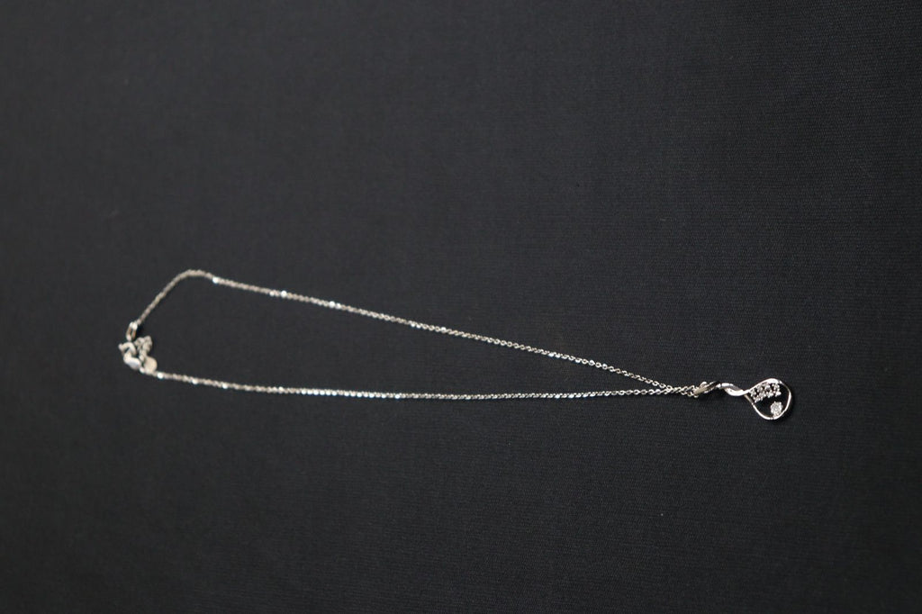 Twist of Sparkle necklace